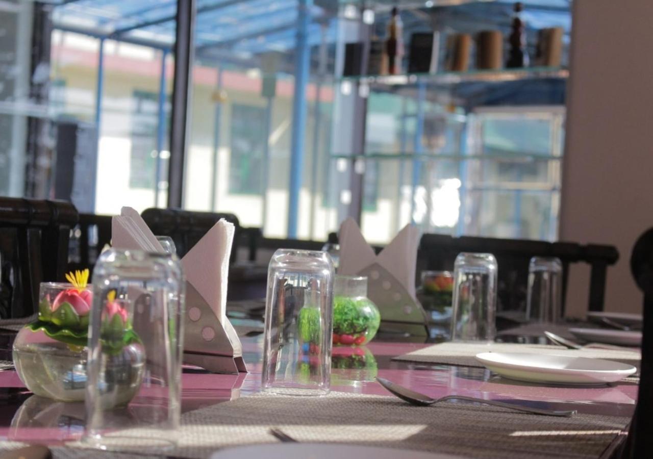 M Hotel And Restaurant McLeod Ganj Zewnętrze zdjęcie