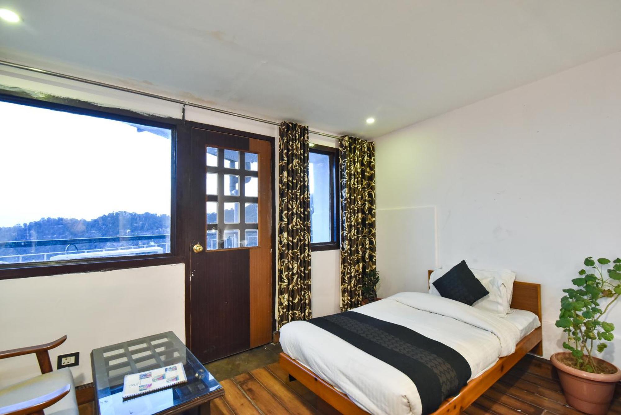 M Hotel And Restaurant McLeod Ganj Zewnętrze zdjęcie
